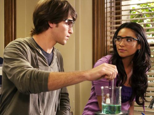Pretty Little Liars - 1x05