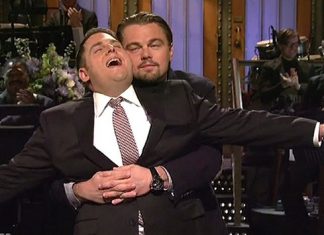 Saturday Night Live | Jonah Hill e Leonardo DiCaprio recriam a icônica cena de Titanic