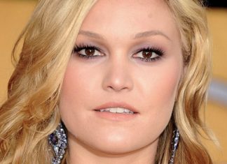 Guilty by Association | Julia Stiles vai substituir Neve Campbell na nova série da TNT