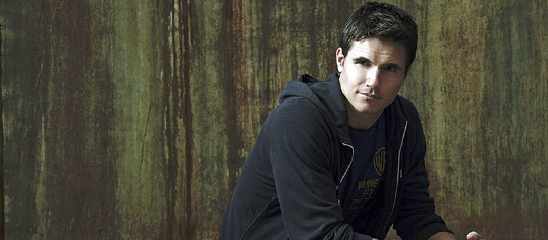 Robbie Amell