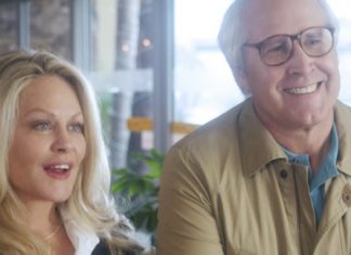 Nova série estrelada por Chevy Chase e Beverly D’Angelo vai mesmo acontecer