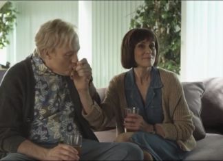 Transparent 1×09: Looking Up