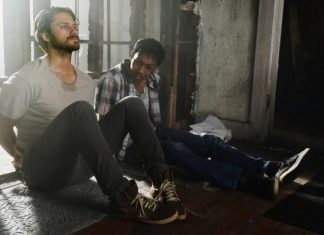 Graceland 3×08: Savior Complex