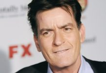 Charlie Sheen estava planejando voltar ao mundo das séries antes de revelar ser portador do vírus HIV