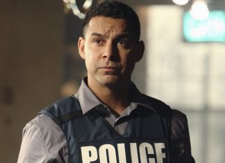 Castle | Jon Huertas renova seu contrato para uma possível 9ª temporada