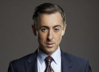 Alan Cumming vai estrelar nova série policial no estilo Castle para a CBS