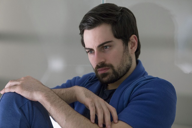 Netflix Rodolfo Valente em 3% da Netflix