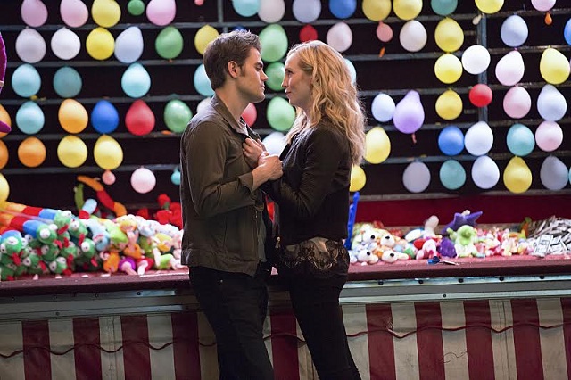The Vampire Diaries -- "Coming Home Was a Mistake" --Image Number: VD805b_0275.jpg -- Pictured (L-R): Paul Wesley as Stefan and Candice King as Caroline -- Photo: Bob Mahoney/The CW -- é 2016 The CW Network, LLC. All rights reserved