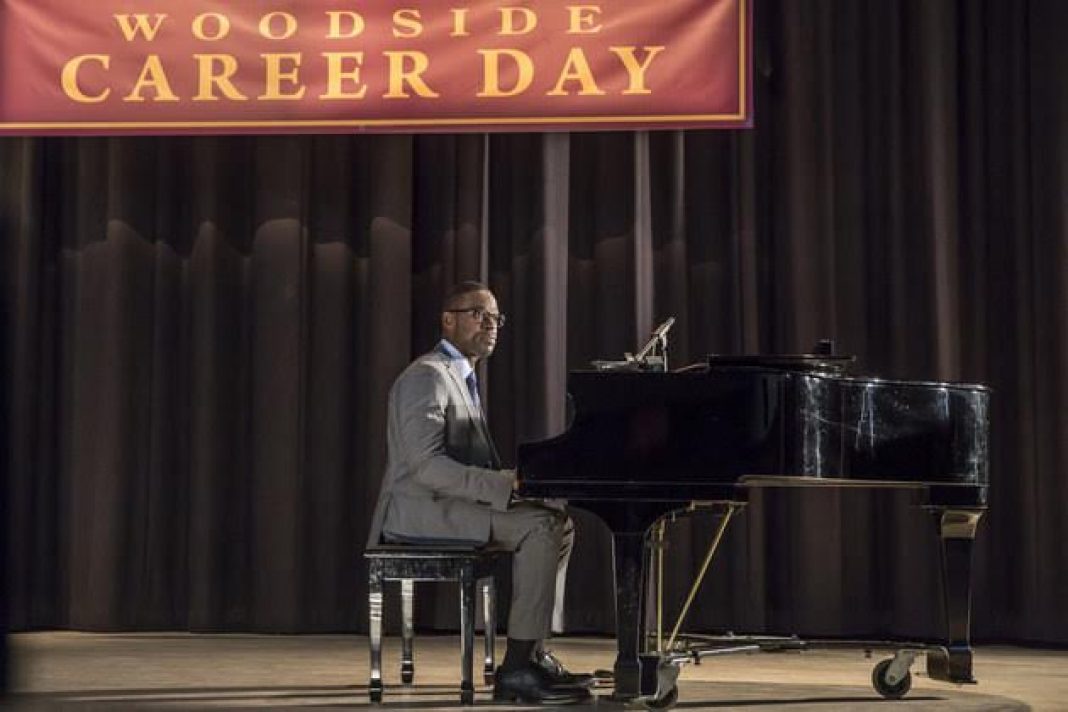THIS IS US -- "Career Days" Episode 106 -- Pictured: Sterling K Brown as Randall -- (Photo by: Ron Batzdorff/NBC)