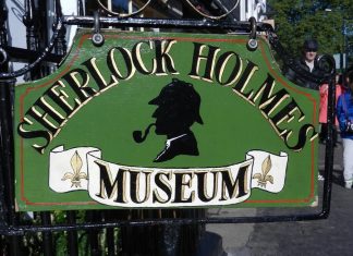 O Guia do Mochileiro Série Maníaco 1×01: The Sherlock Holmes Museum
