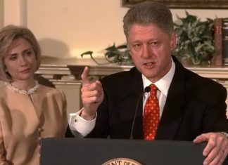 American Crime Story: 4ª temporada vai focar no escândalo sexual de Bill Clinton