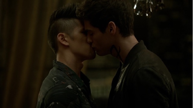 Shadowhunters S02E06: Iron Sisters