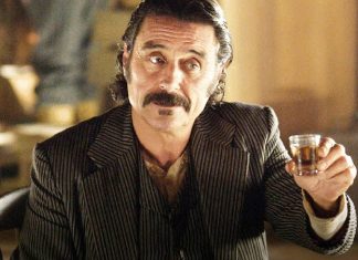 “A HBO já recebeu o roteiro”, diz Ian McShane sobre um possível filme de Deadwood Deadwood