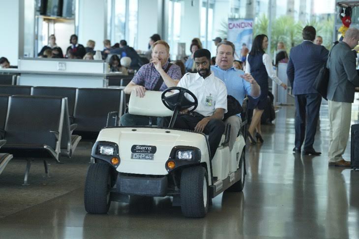Modern Family 8x18: Five Minutes