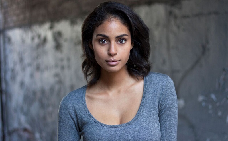 Wayward Sisters Patience Turner (Clark Backo) em Wayward Sisters