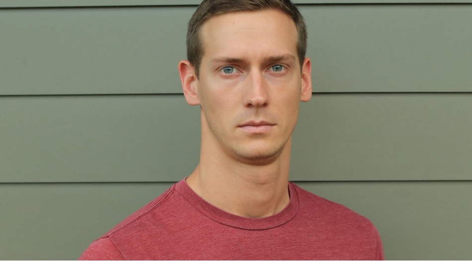 Jon Bernecker, o dublê de TWD que faleceu em um acidente nas gravações da 8ª temporada Jon Bernecker, o dublê de TWD que faleceu em um acidente nas gravações da 8ª temporada