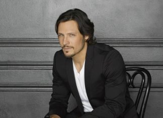 Shades Of Blue: Nick Wechsler de Revenge entra para o elenco da 3ª temporada