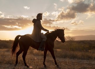 O Matador: Netflix divulga imagens do seu primeiro filme original brasileiro