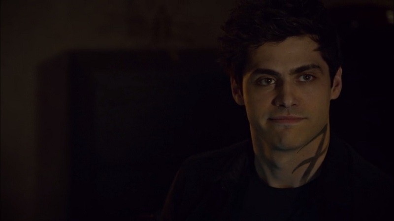 Shadowhunters S02E17: A Dark Reflection Shadowhunters S02E17: A Dark Reflection
