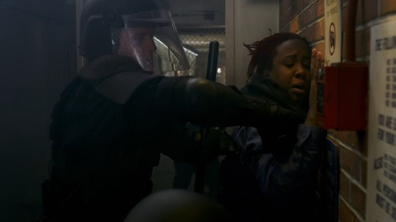 Orange Is The New Black 5x13: Storm-y Weather [Season Finale]