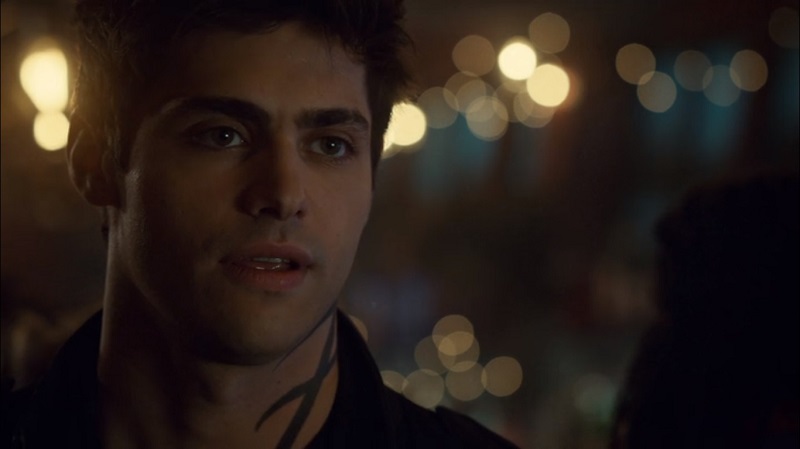 Shadowhunters S02E20: Beside Still Water/Alec