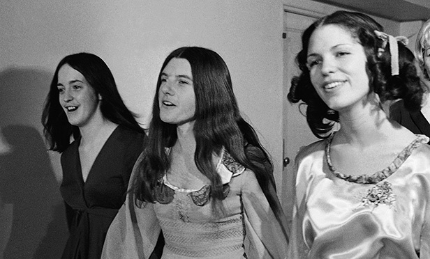 MANSON WOMEN. American Horror Story: Cult 7x10: Charles (Manson) in Charge MANSON WOMEN. American Horror Story: Cult 7x10: Charles (Manson) in Charge