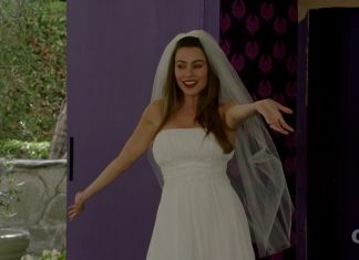 Modern Family 9×06: Ten Years Later