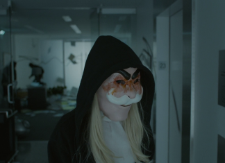 Mr. Robot 3×05: eps3.4_runtime-err0r.r00
