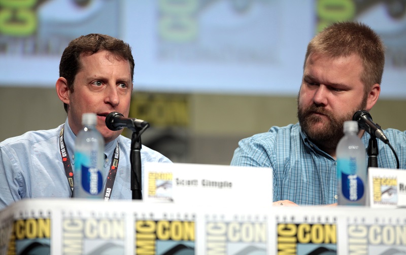 Scott Gimple e Robert Kirkman durante a Comic-Con para promover The Walking Dead
