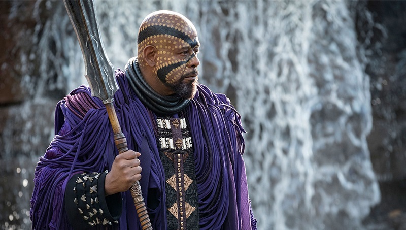 Zuri (Forest Whitaker) em Pantera Negra Zuri (Forest Whitaker) em Pantera Negra