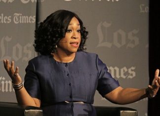 Shonda Rhimes vai desenvolver série sobre golpista em Nova Iorque pra Netflix