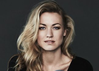 Yvonne Strahovski fala sobre a sua personagem em The Handmaid’s Tale e questiona: “Fomos longe demais?”