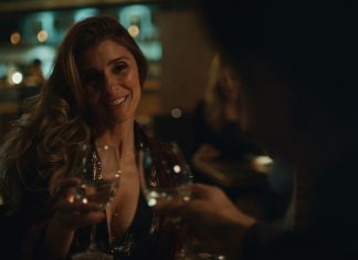 Crítica: Temporada final de UnREAL entretém, mas não corresponde expectativa