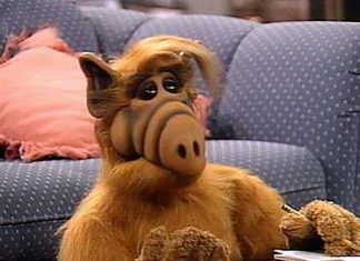 Revival de Alf, o Eteimoso começa a ser cogitado pela Warner Bros TV.