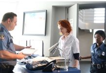 Mr. Mercedes 2×04/05- Motherboard/Andale