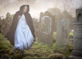 Crítica: The Woman in White é intrigante em seus mistérios e impecável em seus conflitos