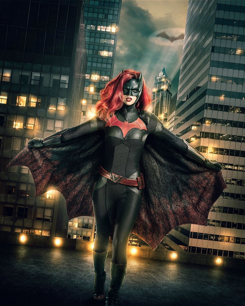 Ruby Rose como Batwoman em Elseworlds.