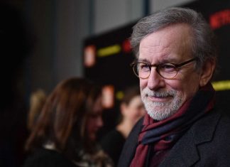 Netflix fora do Oscar? Gigante de streaming responde as declarações de Steven Spielberg