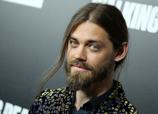 Tom Payne de TWD “rouba” o lugar de Finn Jones na nova série policial da FOX