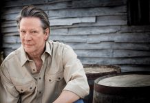 Chris Cooper irá estrelar a segunda temporada de ‘Homecoming’