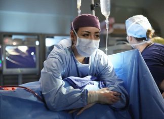 ‘Grey’s Anatomy’, ‘Riverdale’ e ‘The Morning Show’ são apenas algumas das séries que paralisaram suas filmagens devido ao Coronavírus