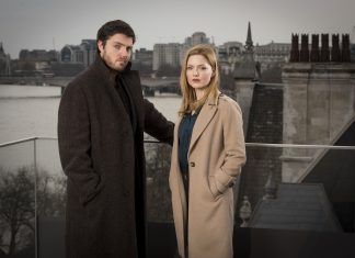 Crítica: ‘Strike’, série baseada na obra de J.K. Rowling mostra o detetive que possui um “Watson” na pele de Robin