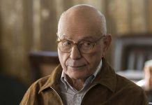 Alan Arkin deixa o elenco de ‘O Método Kominsky’ e não vai participar da 3ª e última temporada