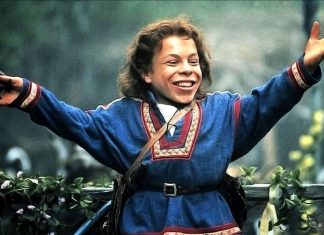 Disney+ oficializa continuação de ‘Willow’ em forma de série, com Warwick Davis retornando ao papel