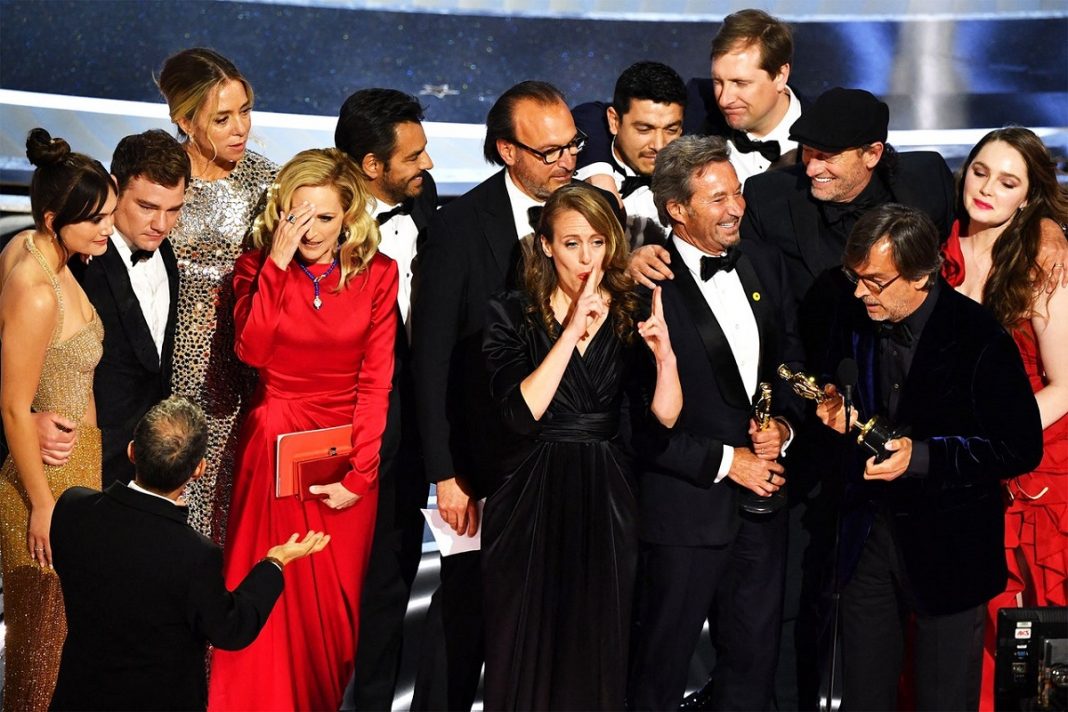 oscars-2022-winner-best-picture-CODA