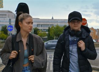 AppleTV+ lança trailer para o filme ‘Flora e Filho – Música em Família’