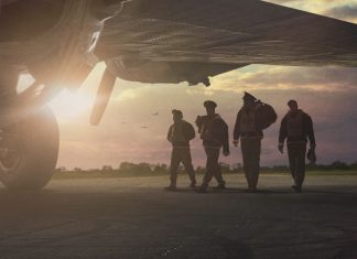 ‘O Centésimo Batalhão’: Documentário complementar de ‘Mestres do Ar’ estreia nesta sexta (15) no AppleTV+