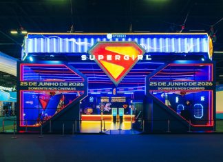 ‘Supergirl’: Warner Bros Pictures exibe figurino do longa na CCXP25