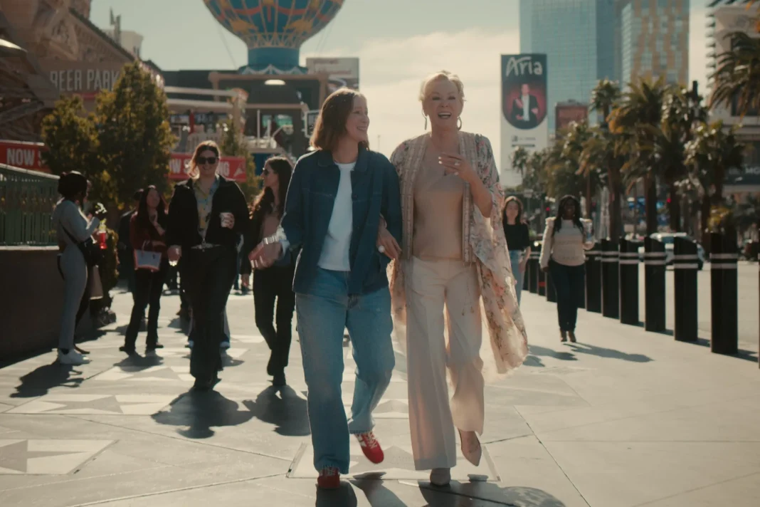 Hacks_510_Jean-Smart_Hannah-Einbinder_pc-HBO-Max-17-e1780014792964