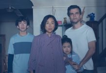 ‘A Última Casa’: Netflix divulga trailer oficial do longa de suspense estrelado por Wagner Moura e Greta Lee